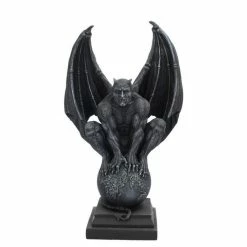 Decoration (figurine) Grasp Of Darkness