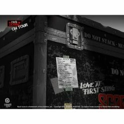 Decoration Scorpions - Rock Iconz On Tour World Tour 1984 Road Case Statue + Stage Backdrop - KNUCKLEBONZ 12 Decoration Scorpions - Rock Iconz On Tour World Tour 1984 Road Case Statue + Stage Backdrop - KNUCKLEBONZ -Figures Shop x kbscorpcase100 d